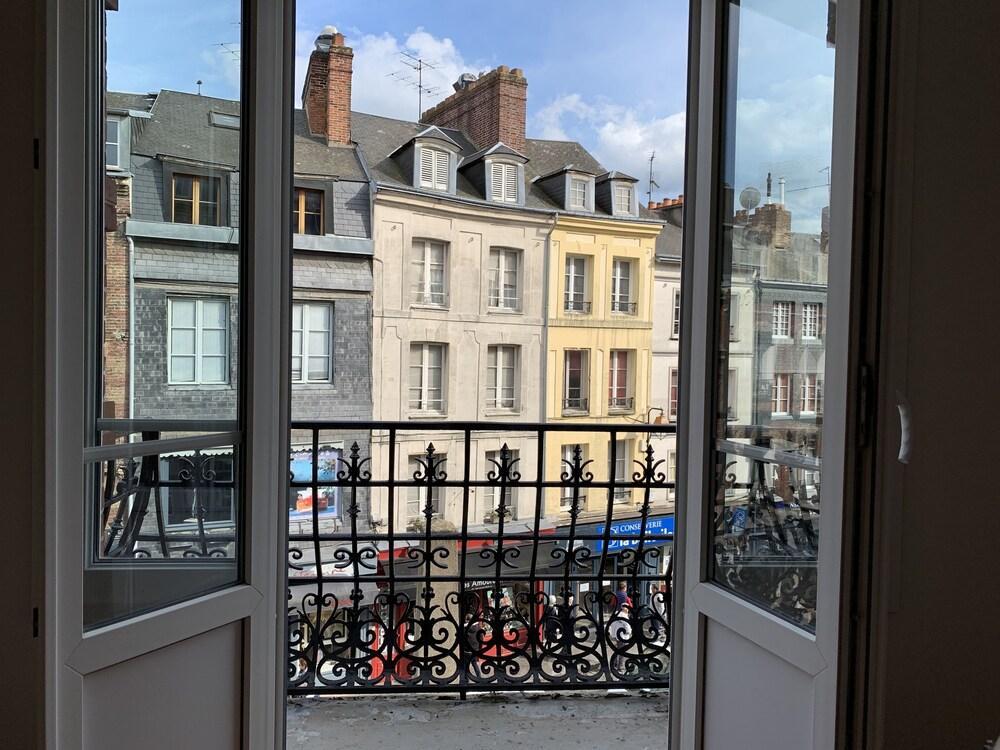 Les D'agnès- Roméo Et Juliette Couette-café Honfleur